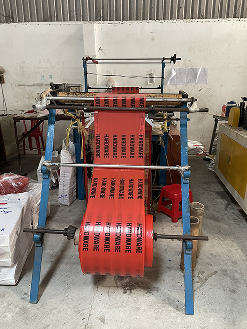 CÔNG TY TNHH THƯƠNG MẠI DỊCH VỤ SẢN XUẤT VẠN PHƯỚC LONG